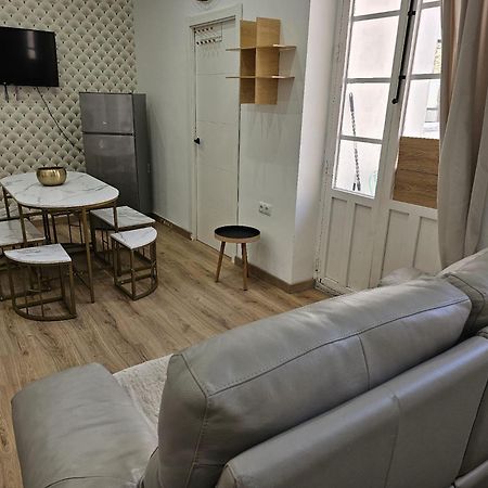 Luxury Apartments Near The Beach And Downtown Centrum 8 Alicante Ngoại thất bức ảnh