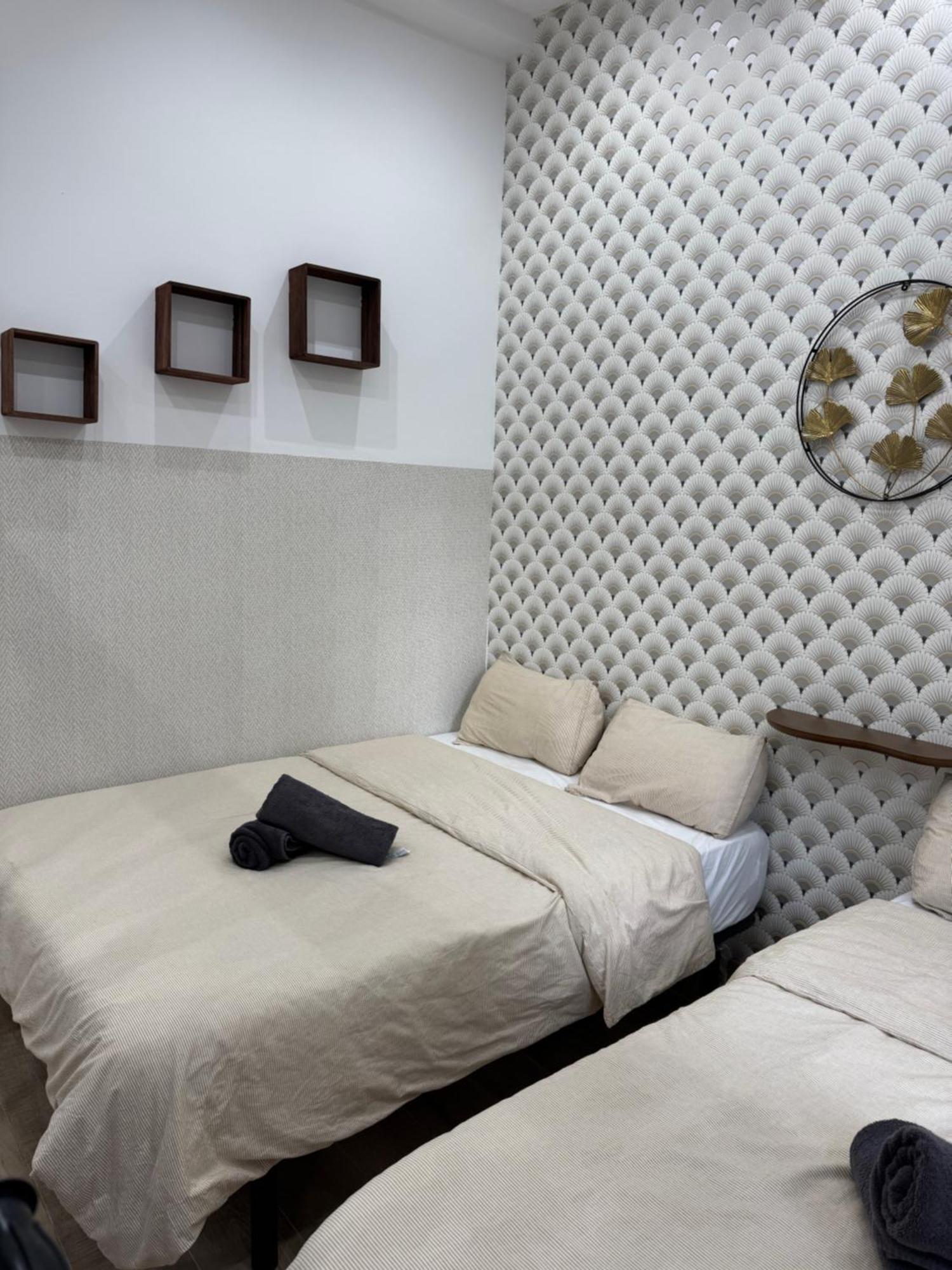 Luxury Apartments Near The Beach And Downtown Centrum 8 Alicante Ngoại thất bức ảnh