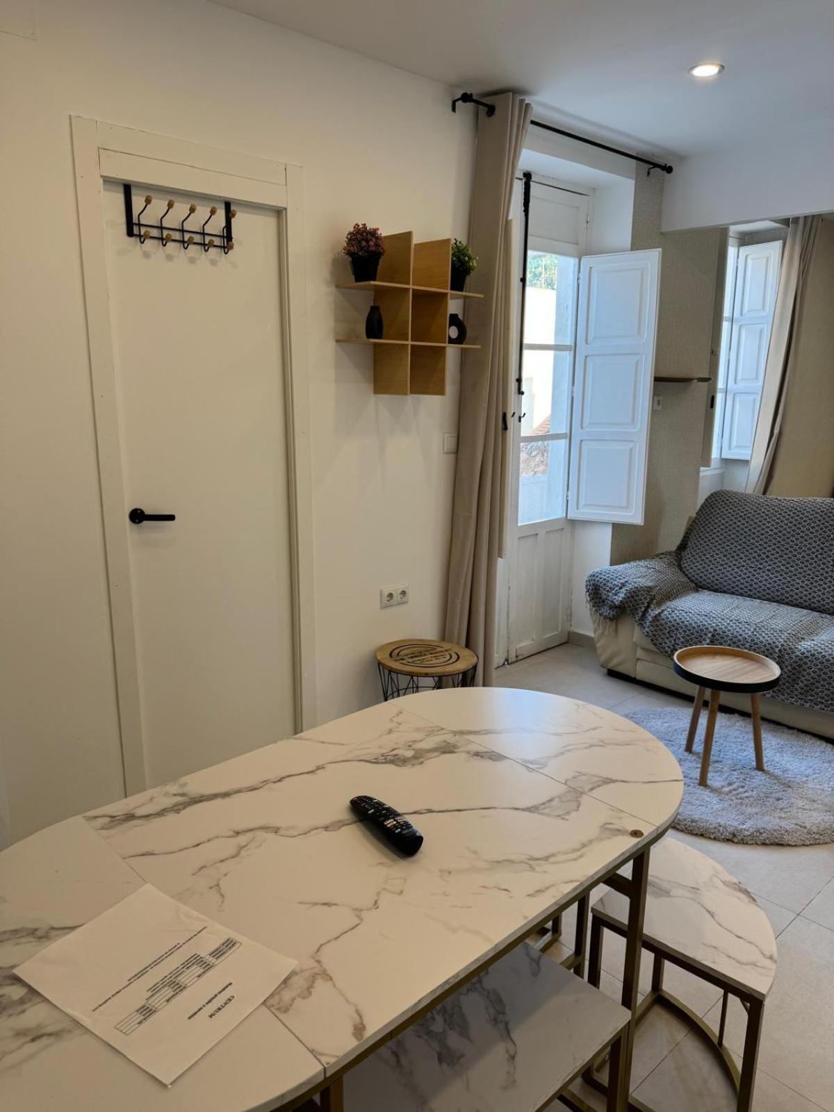 Luxury Apartments Near The Beach And Downtown Centrum 8 Alicante Ngoại thất bức ảnh