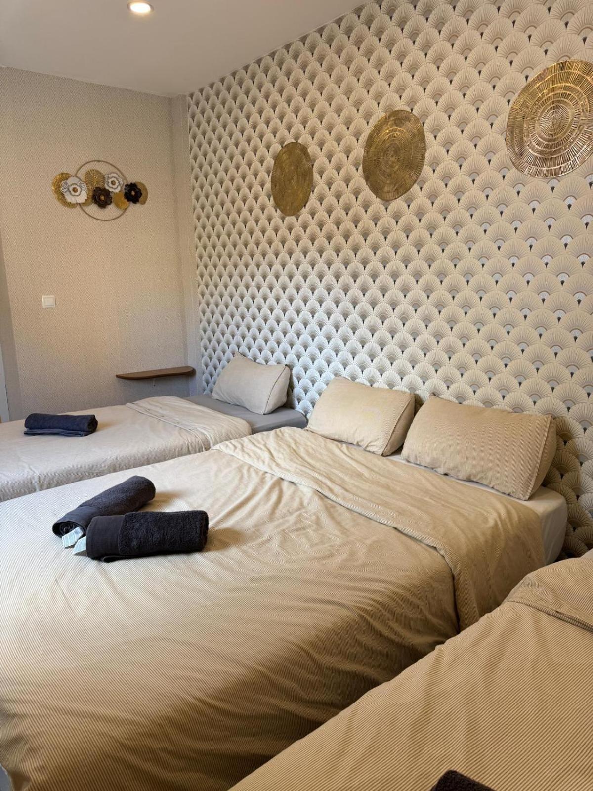 Luxury Apartments Near The Beach And Downtown Centrum 8 Alicante Ngoại thất bức ảnh