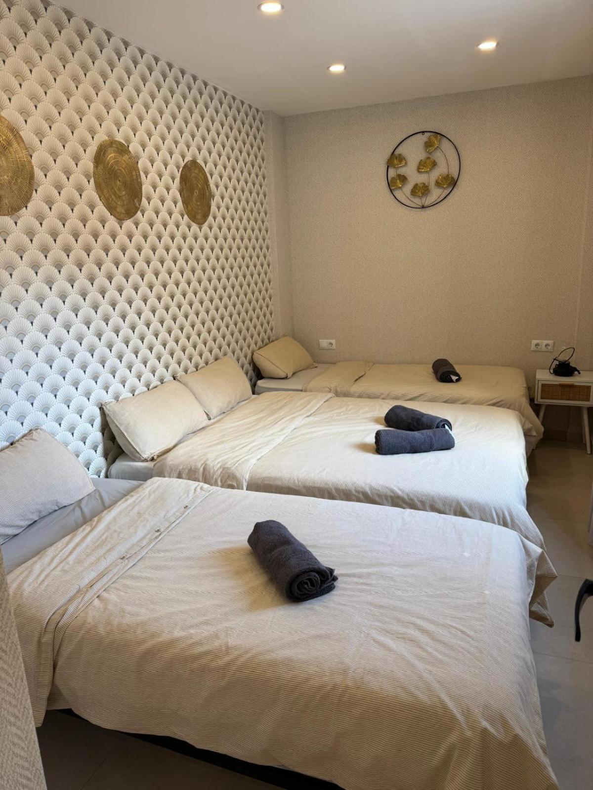 Luxury Apartments Near The Beach And Downtown Centrum 8 Alicante Ngoại thất bức ảnh